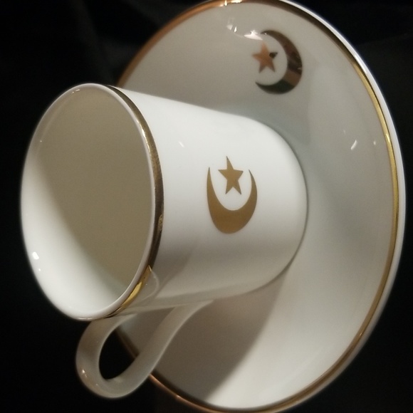 MINI Cup & Saucer - Picture 2 of 12